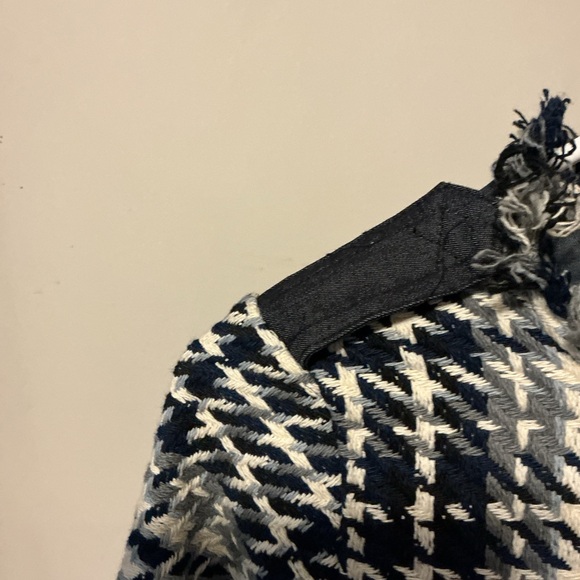 Zara Basic Top - Picture 6 of 16